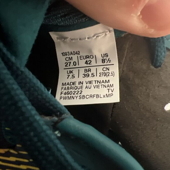 Size 8.5 - ASICS Gun Lap 2 Velvet Pine Safety Yellow Track Shoes - Picture 4 of 5